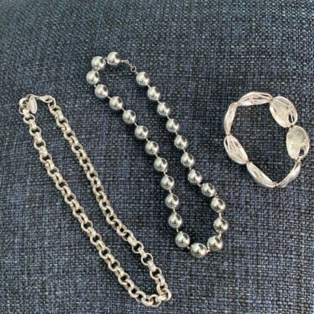 3 pc silvery set